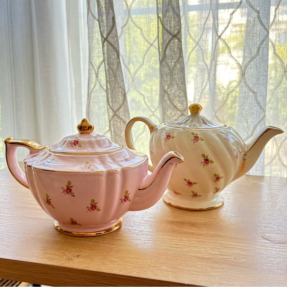 🏡Shabby Chic Sadler Floral Porcelain Teapots - Pink and Cream with Gold Trim